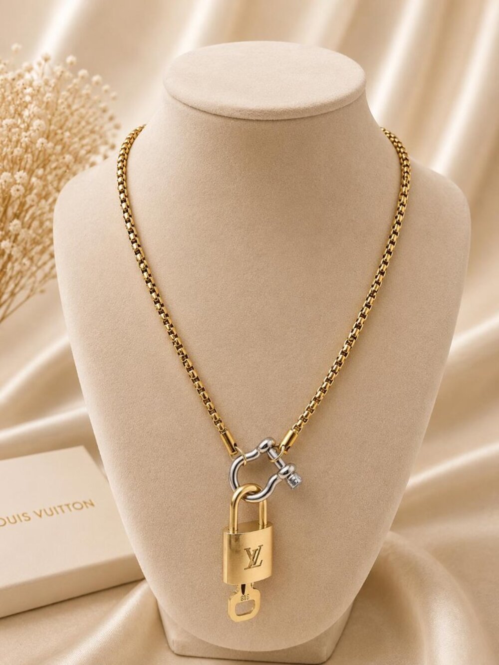 Horse Show Style Stainless Steel Chain with Authentic Louis Vuitton Padlock